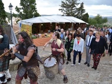 Mari Germa Melis inaugura el Mercat Medieval amb el pregó