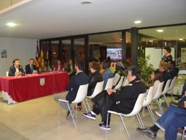 L’Ajuntament de Capdepera inaugura el projecte ‘Històries del català’ del Consell de Mallorca