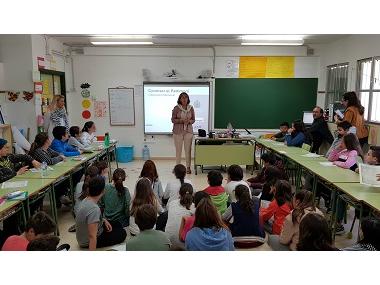 Els alumnes de cinquè del CEIP S’Auba coneixen la Capdepera medieval 