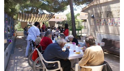 El Centre de Dia celebra el vuitè aniversari
