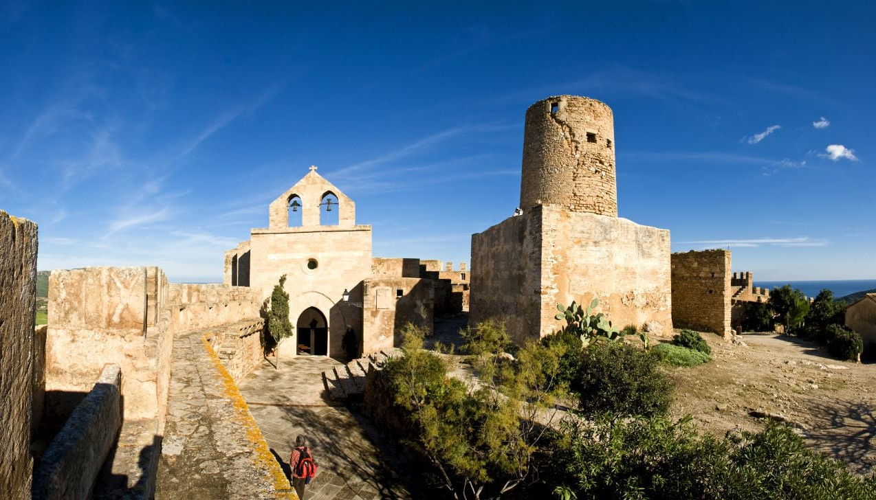 CASTELL DE CAPDEPERA