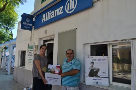 Allianz dóna aliments a Serveis Socials de Capdepera