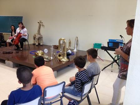 La nova direcció de l’Escola de Música de Capdepera organitza tallers instrumentals amb els escolars del CEIP s’Alzinar