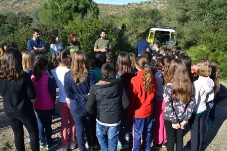 Els alumnes de S’Auba i S’Alzinar reforesten Sa Duaia-Es Recó
