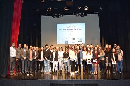 L’Ajuntament de Capdepera lliura els V Ajuts a Estudis Universitaris