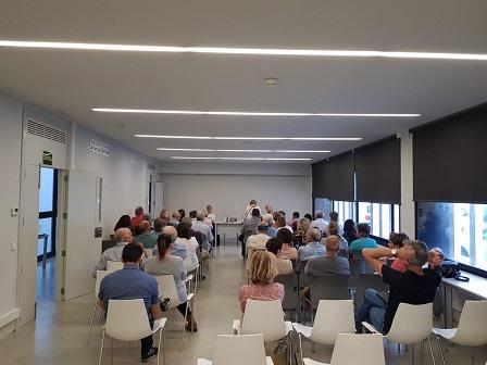 La dotació de serveis de la urbanització de Cala Gat es farà per junta de cooperació