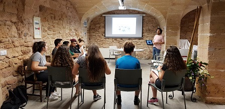 Els alumnes de l’IES Capdepera exposen noves propostes per millorar el municipi dins el projecte de civisme que realitzen amb l’àrea de Participació Ciutadana