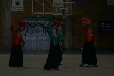 Els nins i nines de les escoles esportives celebren la festa de Nadal
