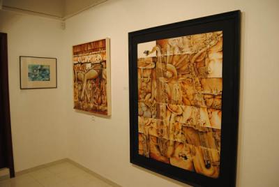 Al Centre Melis Cursach el mes d'agost, de  dimarts a diumenge de 19 a 21  hi ha l'exposició de Sebastià Massanet titulada “els arbres també caminen”.