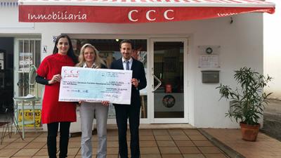 CCC by Anne Köhler lliura 1.000€ als serveis socials de Capdepera