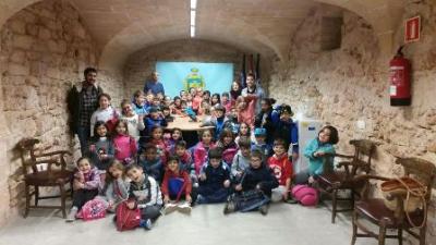 Els nins i nines de S’Auba visiten l’Ajuntament