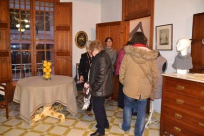 Can Melis inaugura un any més l'exposició de labors dels tallers de ca na Marisa