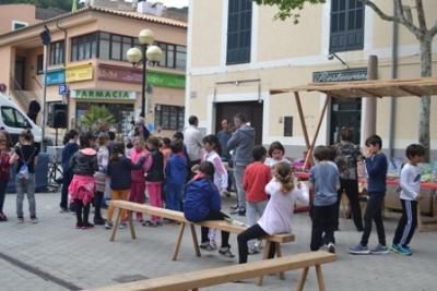 El dia del llibre se celebra a Capdepera amb la participació de molts col•lectius