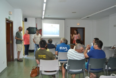 Informació sobre l’eruga barrinadora del garballó i la vespa asiàtica