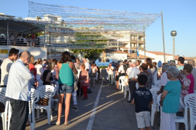 Les festes del Carme posen punt i final amb la processó marítima