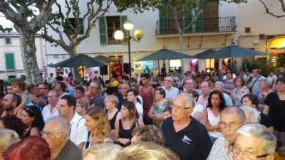 Maria Escalas dóna el ‘sus’ a les festes