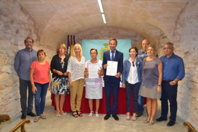  L’Ajuntament signa el conveni d’acomodat amb la família Flaquer Terrassa per la cessió de l’arxiu fotogràfic de Gabriel Flaquer