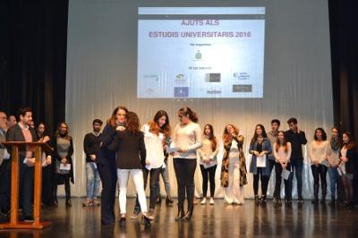L’Ajuntament de Capdepera lliura els V Ajuts a Estudis Universitaris