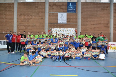 El Palma Futsal venç a la selecció balear en el primer torneig de futbol sala Capdepera Activa
