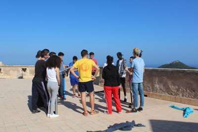 El primer torneig de softcombat acull una vintena de competidors