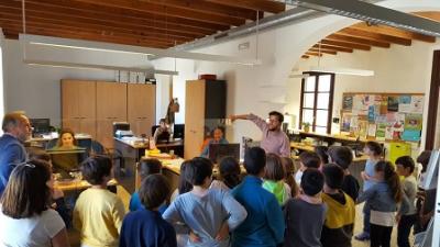 Els alumnes del CEIP S’Alzinar visiten l’Ajuntament