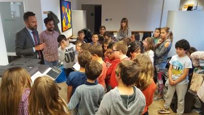 Els alumnes del CEIP S’Alzinar visiten l’Ajuntament