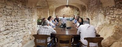 L’Ajuntament de Capdepera renuncia a la subvenció del Consell de Mallorca per no perjudicar els comerciants del carrer de l’Agulla en plena temporada turística