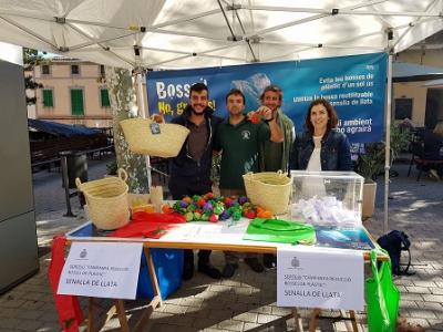 Medi Ambient comença una nova campanya per a la reducció de les bosses de plàstic d’un sol ús