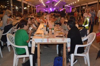 Èxit de la paella per a 1000 persones dins el Cap de setmana del Peix fresc
