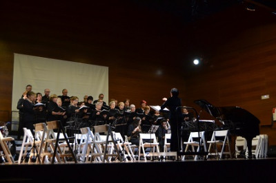 El concert de Santa Cecília omple l'auditòrium del Centre Cap Vermell