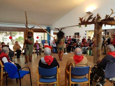 Els dimonis visiten el Centre de Dia i la residència de Font de sa Cala
