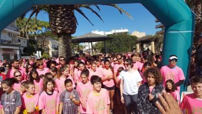 Més de 600 persones participen en la IV Cursa popular per la Dona