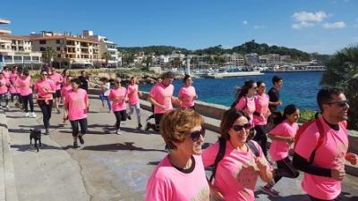 Més de 600 persones participen en la IV Cursa popular per la Dona