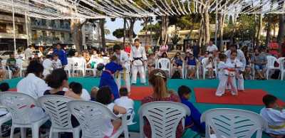 Sus a Sant Roc amb el judo, el cercavila i el pregó