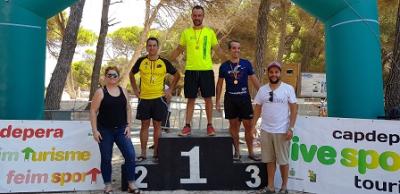 Sebastià Gelabert i Ana Soler, guanyadors de la X Triatló cala Agulla Wikiki