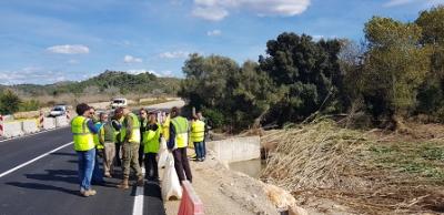 La consellera Garrido visita les obres de la carretera de ses Coves