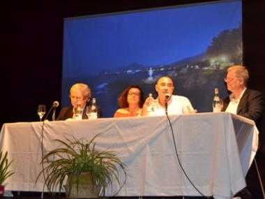 Rafael del Rey parla de la relació del vi i la cultura en una conferència organitzada dins el cicle Horabaixes amb Joan Bennàssar