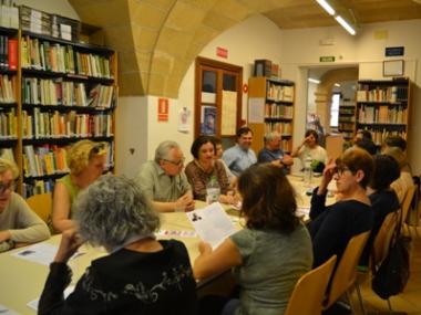 El Club de lectura de les Biblioteques de Capdepera posa punt amb l’escriptor Guillem Frontera com a convidat