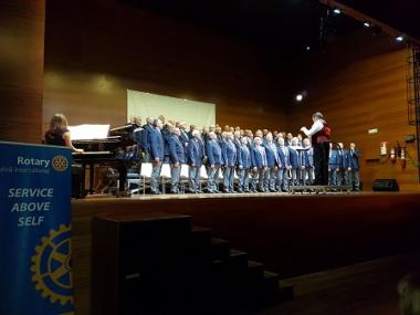 Bridgend Male Choir canta al Centre Cap Vermell