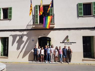 L’Ajuntament de Capdepera commemora el Dia Internacional de l’Orgull LGTBI