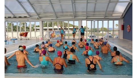 Els cursos de natació de la piscina municipal posen punt i final